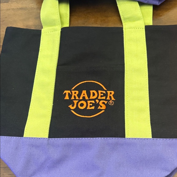 Trader Joe's Reusable Mini Tote Bags Set of 4 Bags - Picture 3 of 8